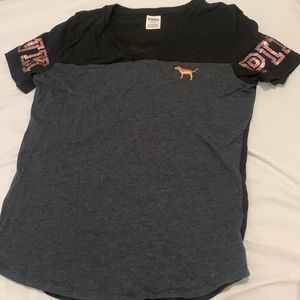 VS Pink-Rose Gold/Black/Grey short sleeve bling V-neck Tee